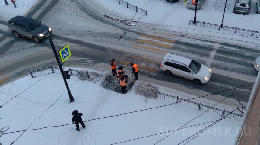 Новый глава омских дорожников изменил схему уборки города от снега