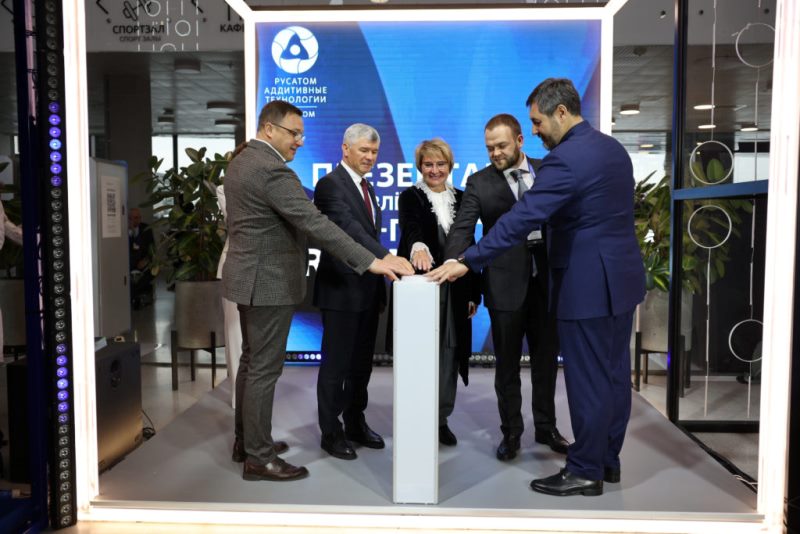 Росатом представил обновленную модель 3D-принтера RusMelt на форуме в Казани
