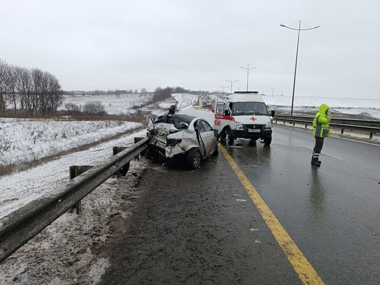 Трое человек пострадали по вине автоледи на трассе М-4 «Дон» под Тулой