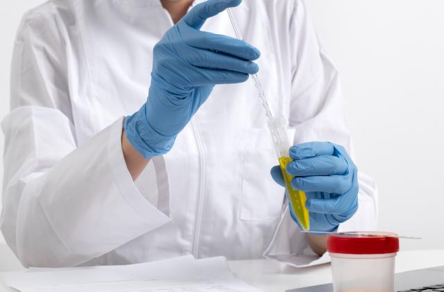 В США отозвали партию глазных капель Систейн из-за возможной инфекции