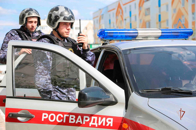 На Ямале Росгвардия обеспечила безопасность мероприятий, посвящённых Дню России
