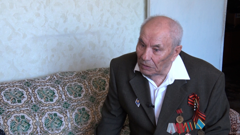 93-летний амурчанин увлекается фотографией и общается с друзьями в центре «Доброта» - gtrkamur.ru