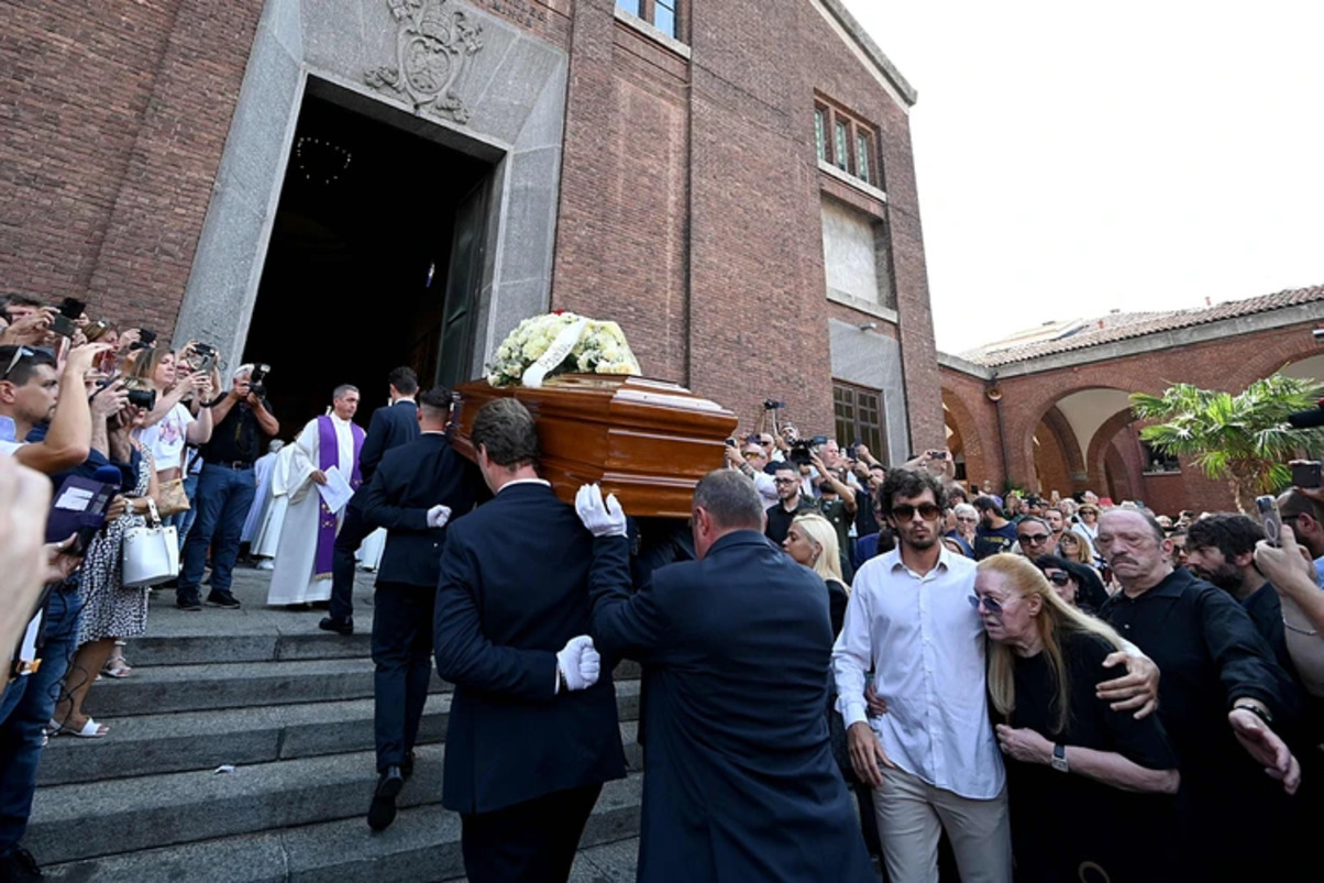 похороны тото