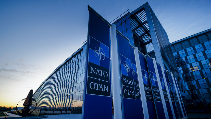 Посол России: канал для обмена информацией с НАТО есть даже в нынешних условиях