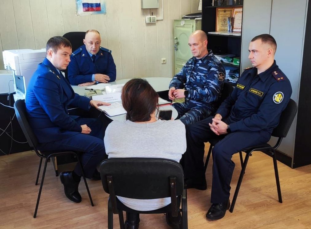 Руководство ОФСИН провели личный прием граждан в с.Кош-Агач и с.Улаган