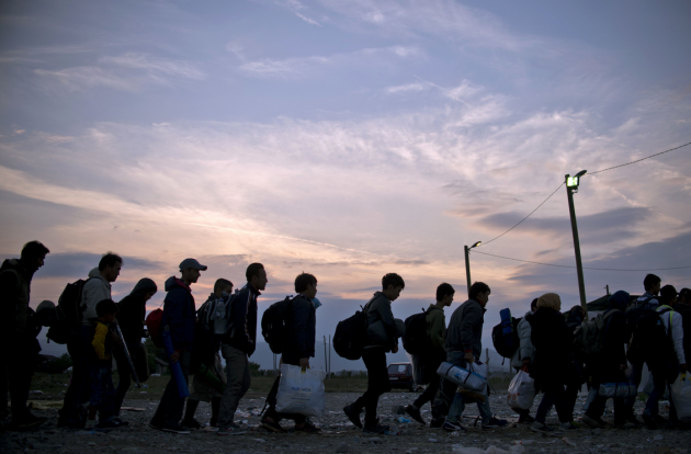 Guardian: власти Британии нарушили данное Киеву обещание помочь беженцам