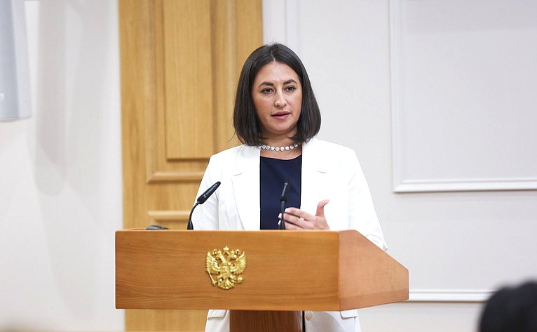 Анастасия Жукова провела встречу с лидерами XIV Всероссийской акции «Добровольцы – детям»