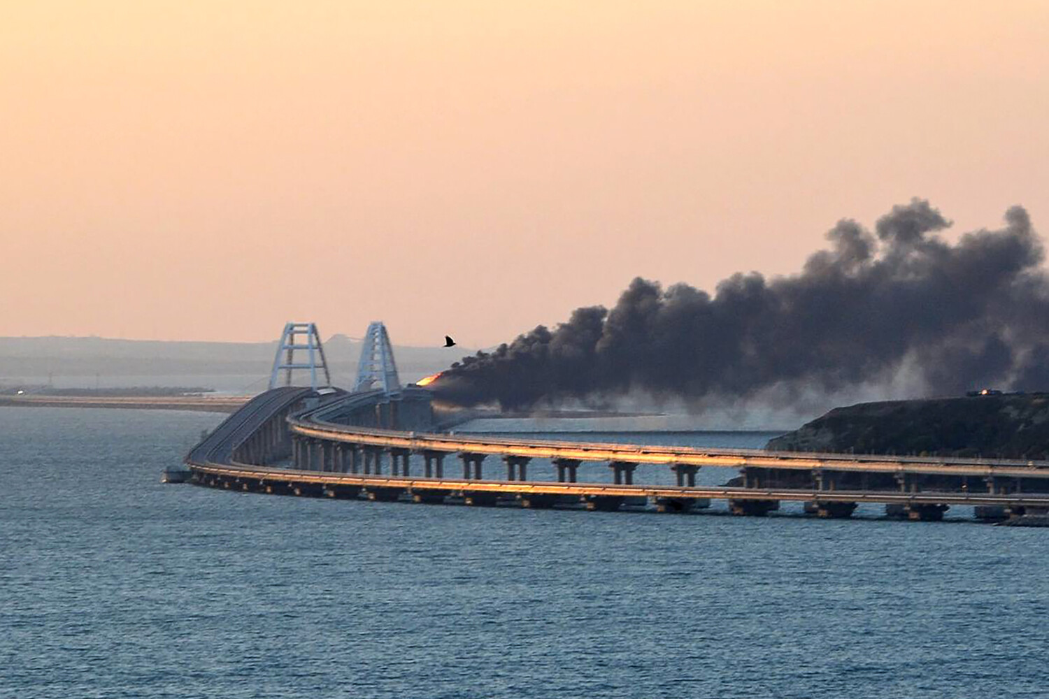 крымский мост под водой