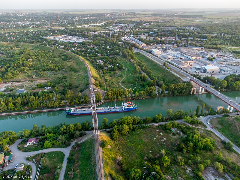Крестный ход в волгодонске. Население волгодонска на 2023. Население волгодонска на 2023. Население города волгодонск. Волгодонск фото.
