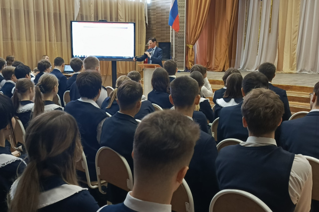 Проведены просветительские занятия для учащихся школ города Воркуты