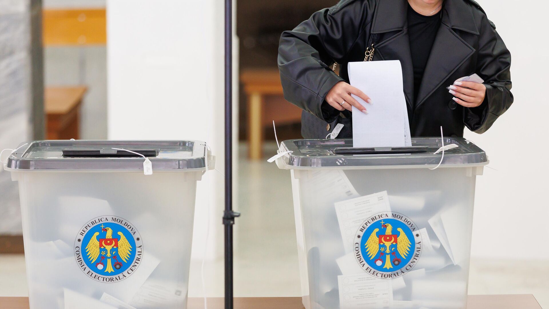 Голосование жителей Левобережья Днестра на выборах в парламент Молдовы 28 сентября 2025 - Sputnik Молдова, 1920, 29.09.2025