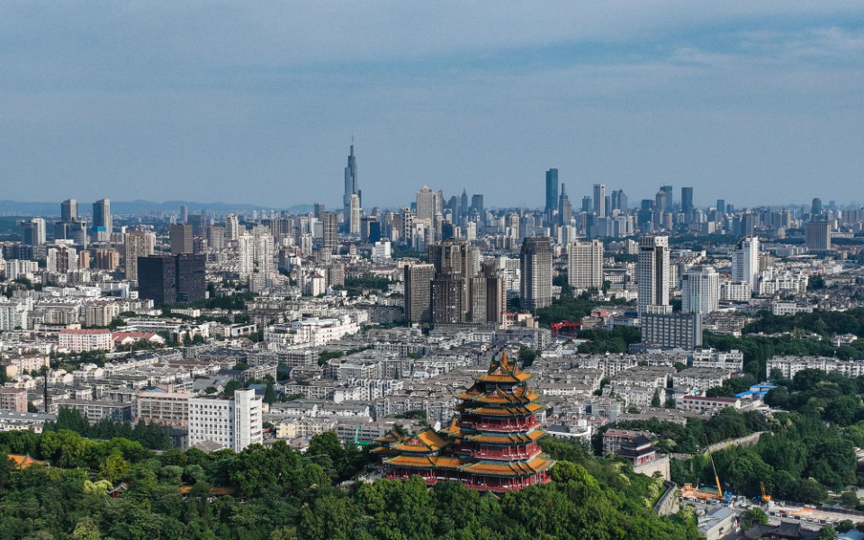 Почему в Китае даже бабушки не боятся искусственного интеллекта