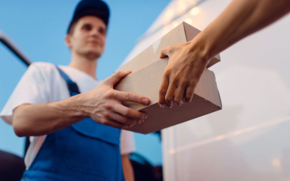 Почему скорость доставки стала ключевым фактором в e-commerce