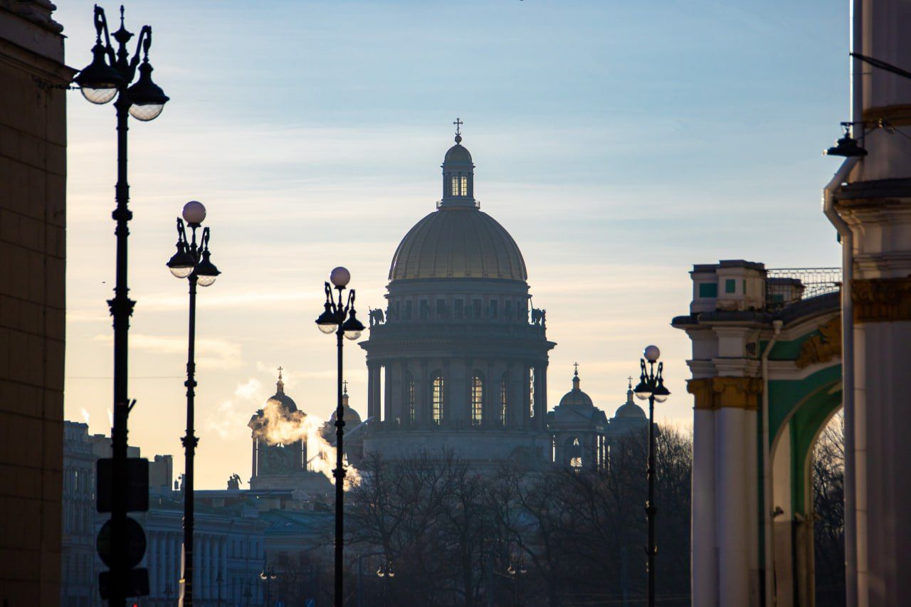 Ночь градуса. Санкт-Петербург. Похолодание Петербург. Петербург 20 февраля. Градусы ночью в Санкт Петербурге.