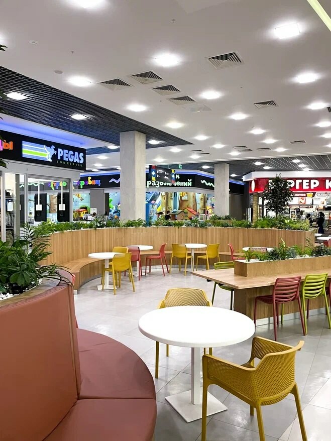 В ТЦ «ГоркиПарк» обновили фуд-корт площадью 780 кв.м | Фото & Дизайн ...