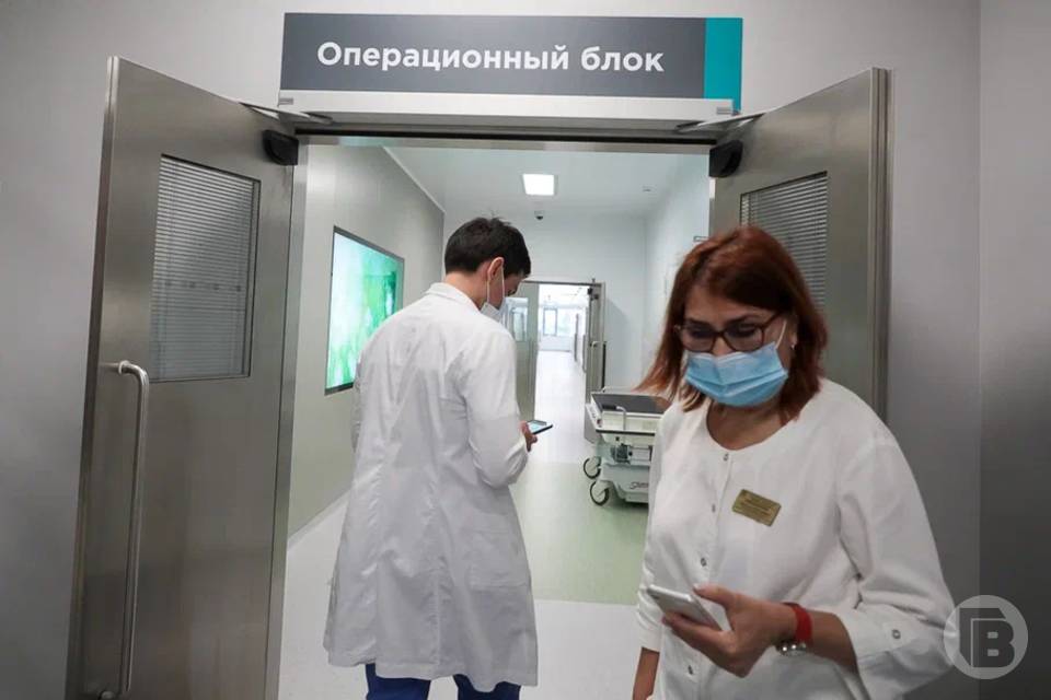 Волгоградские врачи провели сложнейшую операцию по восстановлению челюсти