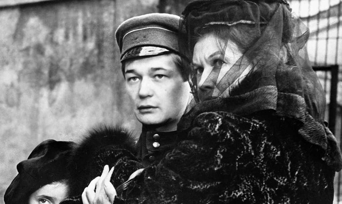 «Республика ШКИД», «Кортик», «Ребята с Канонерского», «Ребячий патруль»: воскресное приключенческое кино об отважных ребятах на канале «Чижик»