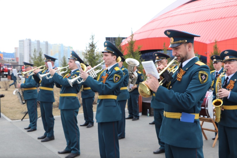 В Кузбассе празднуют 374-ю годовщину образования Пожарной охраны России