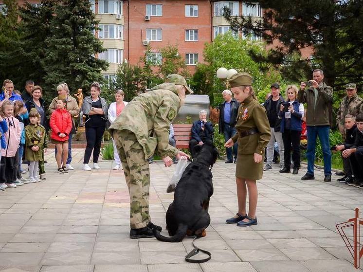 Приуроченные ко Дню Победы патриотические мероприятия провели Росгвардейцы для молодежи