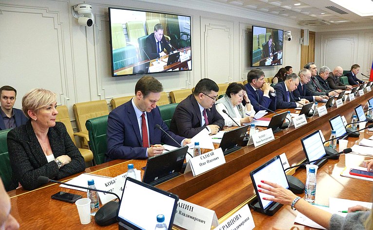 Заседание Комитета Совета Федерации по аграрно-продовольственной политике и природопользованию