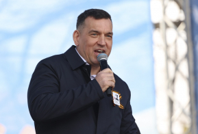 Более 3 тысяч человек встретили Первомай на набережной Амура в Хабаровске