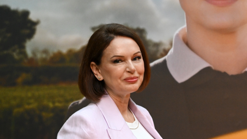 Время пока не лечит: Ирина Безрукова поделилась переживаниями о смерти сына