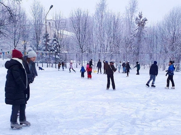 В Иванове продолжается обустройство детских ледовых площадок