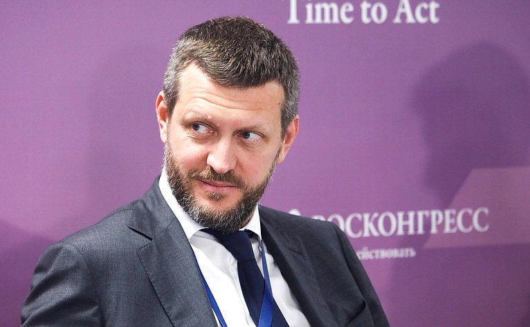 Сессия «Россия – Китай: региональное измерение». X Восточный экономический форум