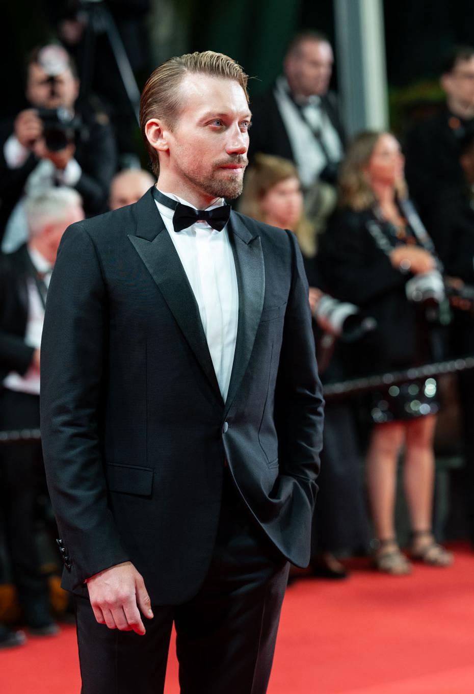 Александр Кузнецов на красной дорожке, на на 78-м ежегодном Каннском кинофестивале