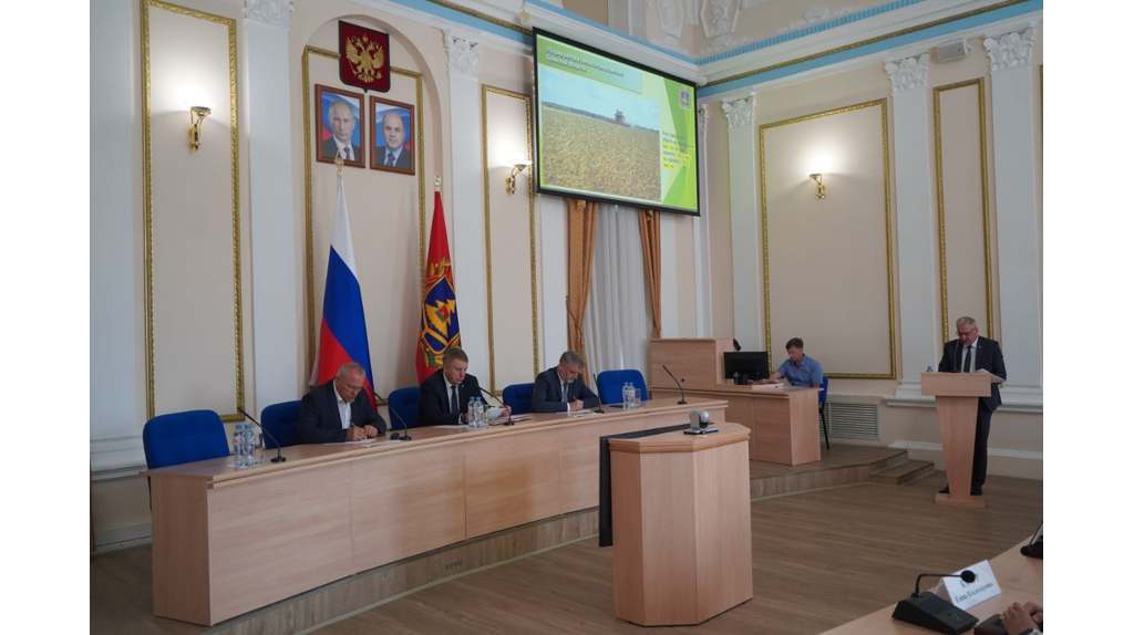Богомаз распорядился проверить цены на картофель