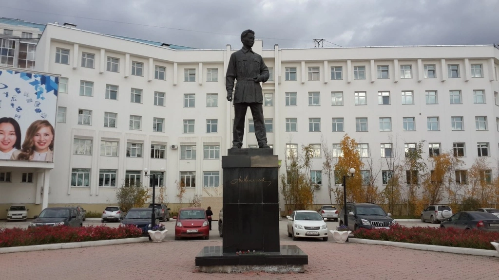 27 апреля — особая дата в истории Якутии, Фото с места события из других источников