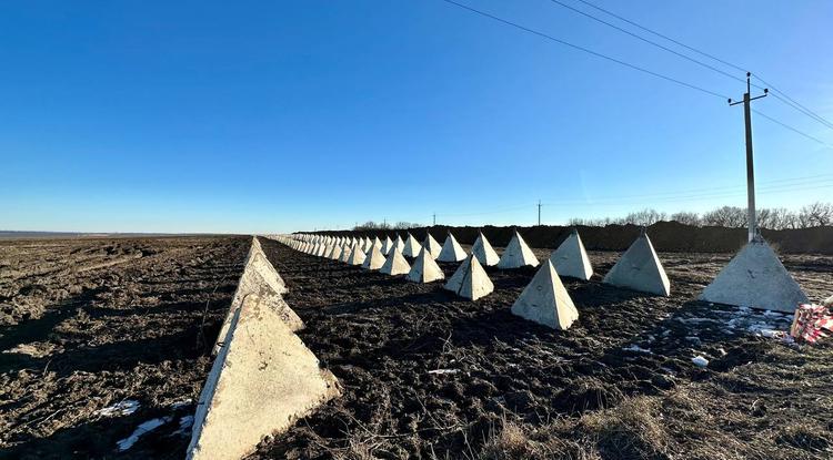 Белгородские власти лично проверили фортификационные сооружения на госгранице