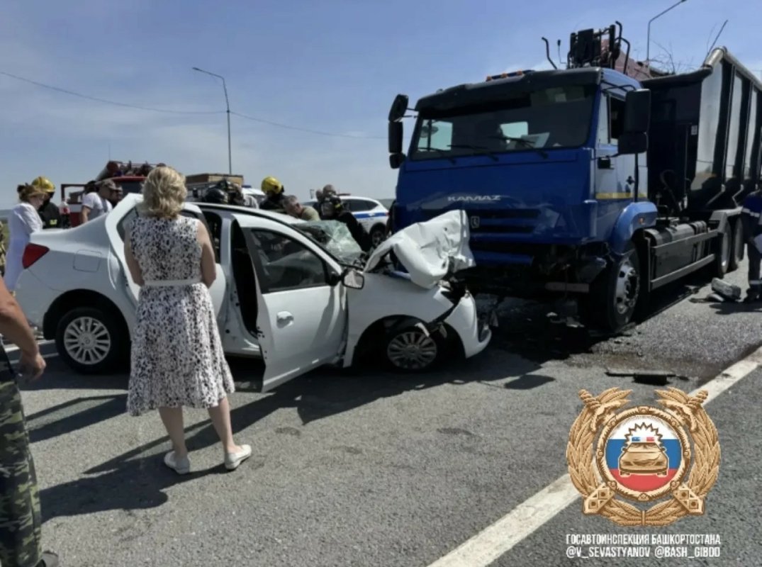 В Башкирии в ДТП с грузовиком погиб мужчина