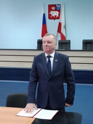 Экс-главу Балтайского района Александра Грунова будут судить за оплату несуществующего тротуара