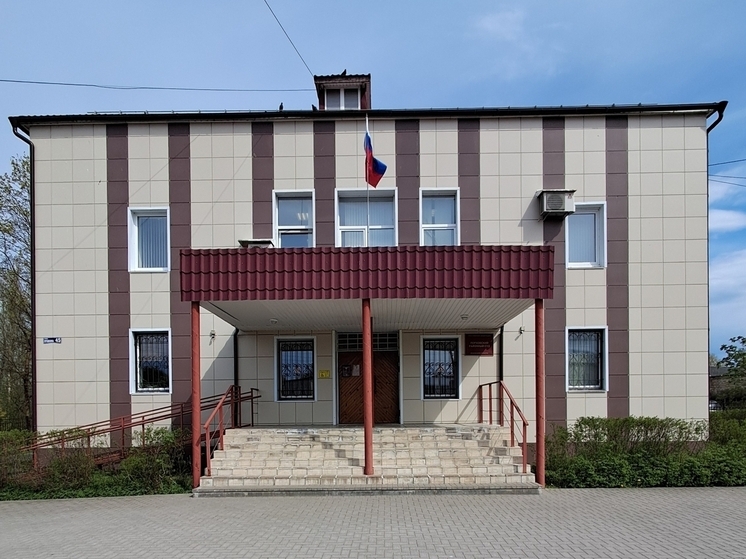 Суд в Порхове взыскал с благотворительной организации почти 138 тысяч рублей за невыплату пособия