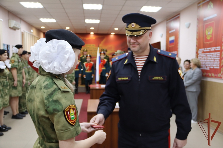 Мероприятия для школьников провели росгвардейцы на Дальнем Востоке