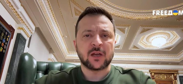 Зеленский сошел с ума и сделал странное заявление 