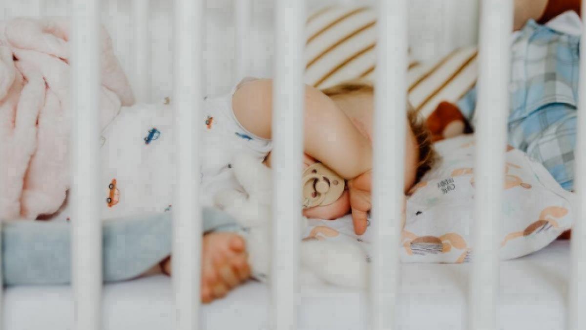 В Саратовской области вырастут выплаты по уходу за детьми до 1,5 лет