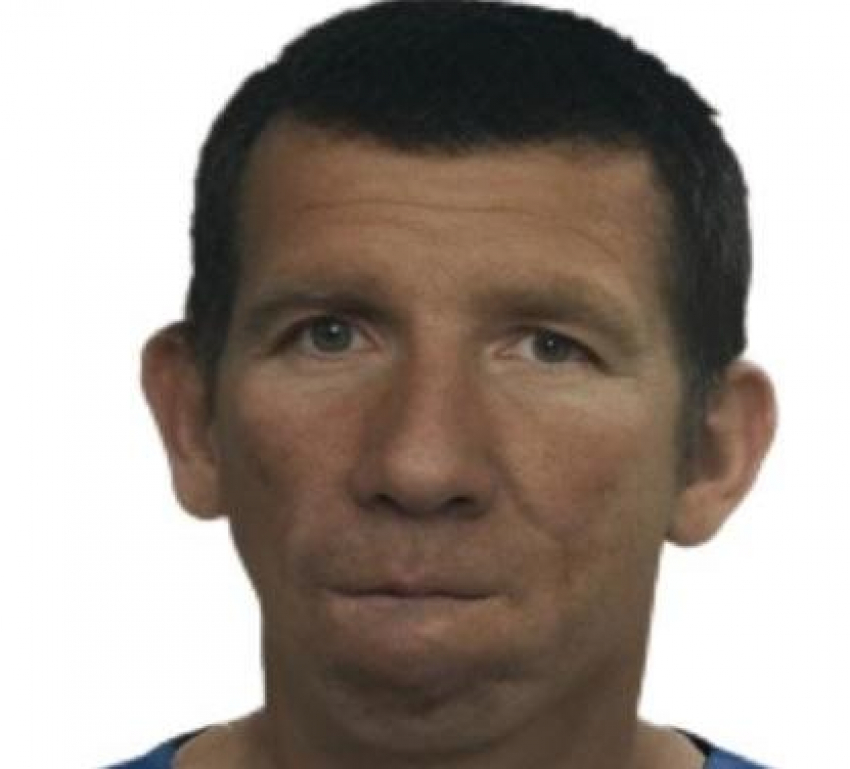 Высокий мужчина в шлепках пропал под Волгоградом 