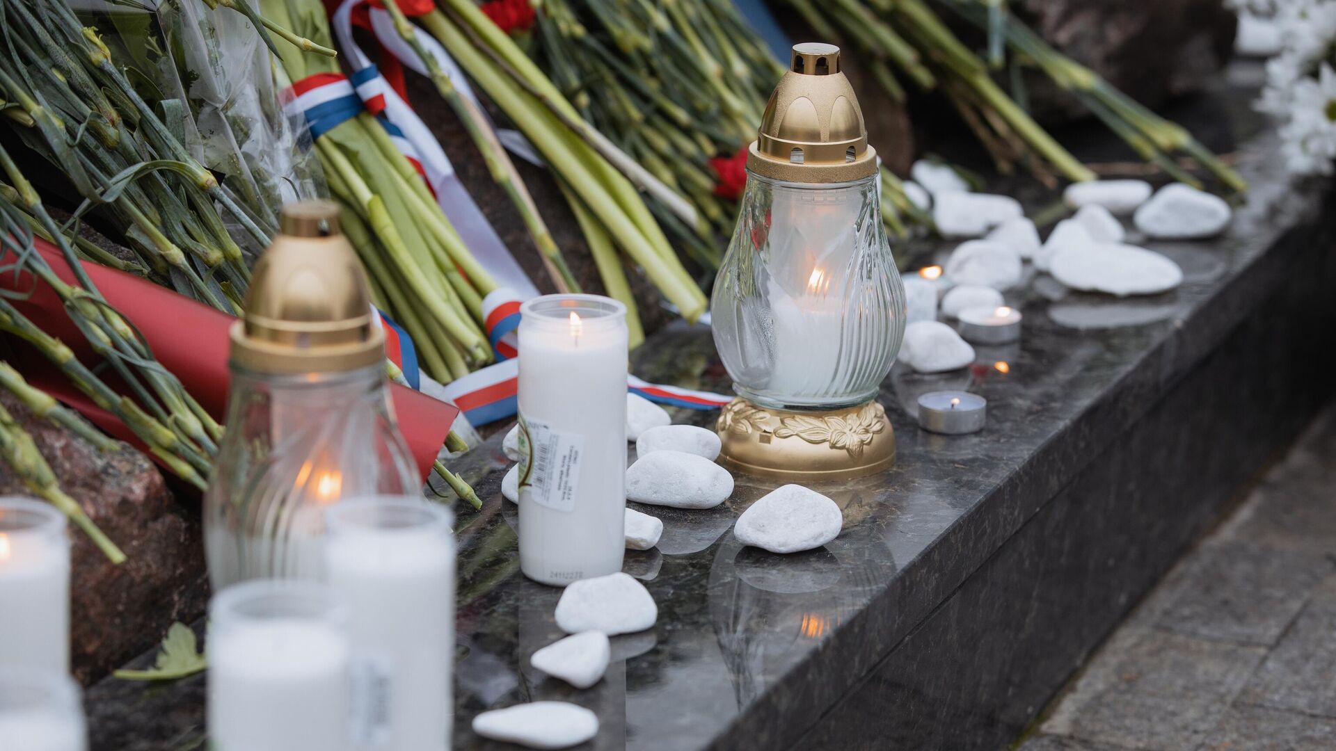 Посол России в Молдове почтил память жертв фашизма в Кишиневе - Sputnik Молдова, 1920, 27.01.2026