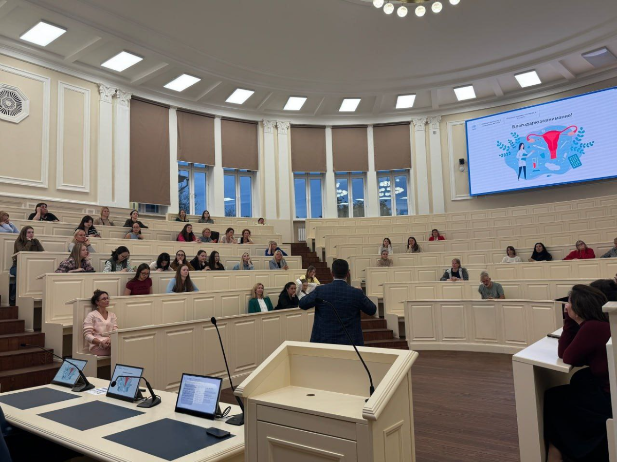 «Газпром-Медиа Холдинг» запустил серию просветительских лекций с Сеченовским центром материнства и детства превью