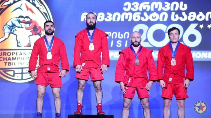 Шейх-Мансур Хабибулаев принес золотую медаль сборной России и Камчатскому краю