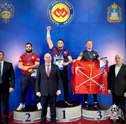 Спортсмен Росгвардии стал серебряным призером чемпионата России по армрестлингу