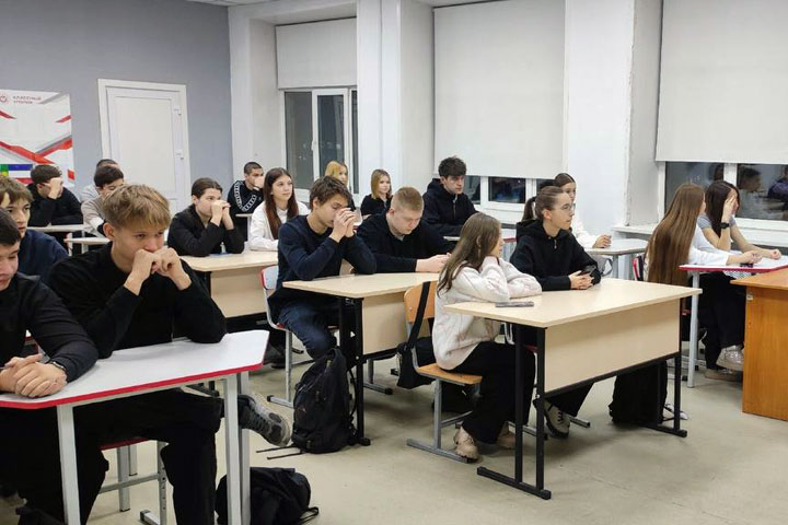 Выпускники Алтайского района выбирают точные науки