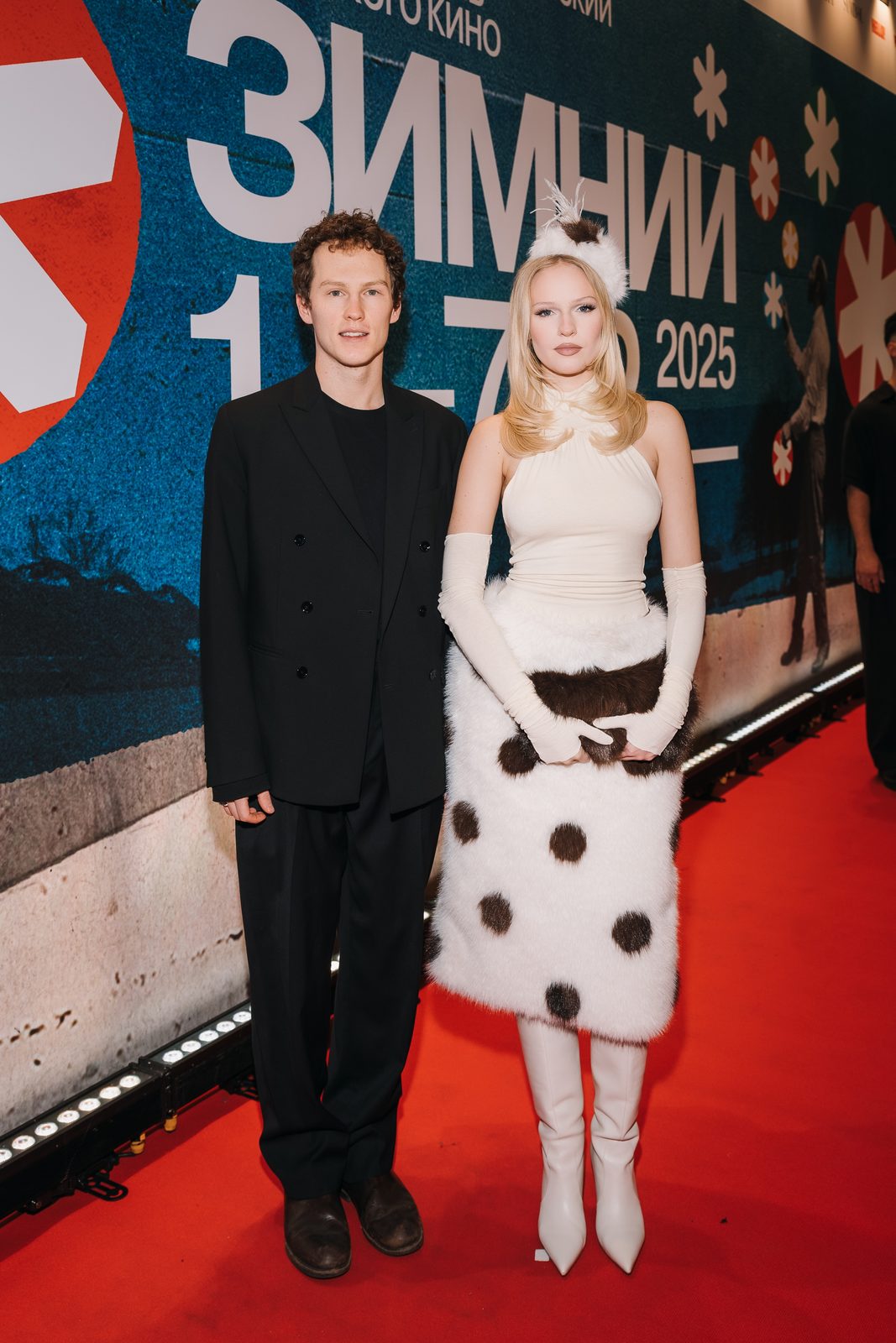 Особый взгляд: Елизавета Базыкина, Анна Михалкова и Марина Зудина