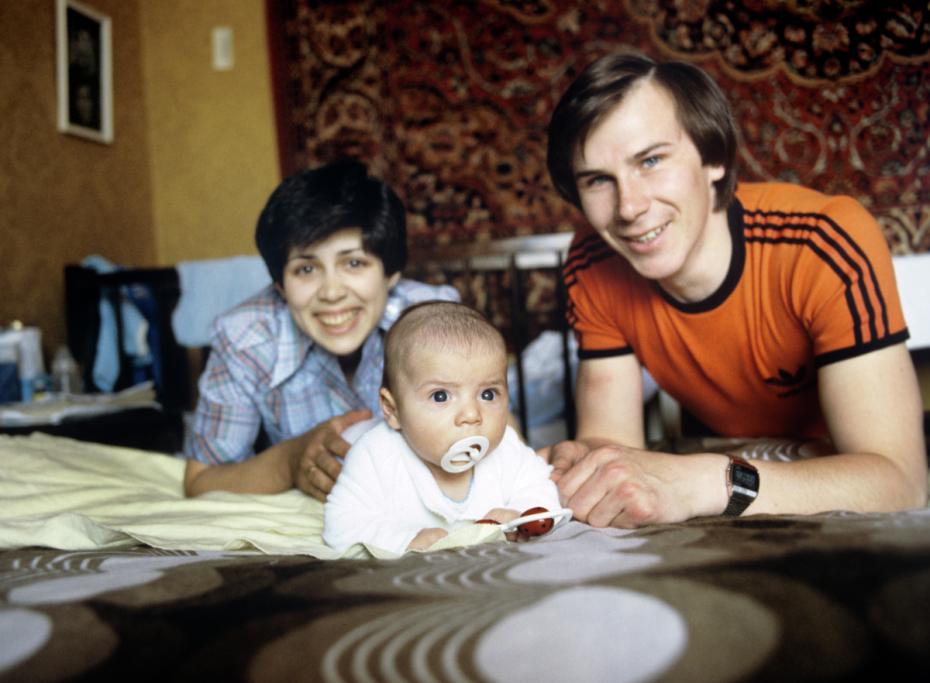 Ирина Роднина и Александр Зайцев с сыном Сашей.
