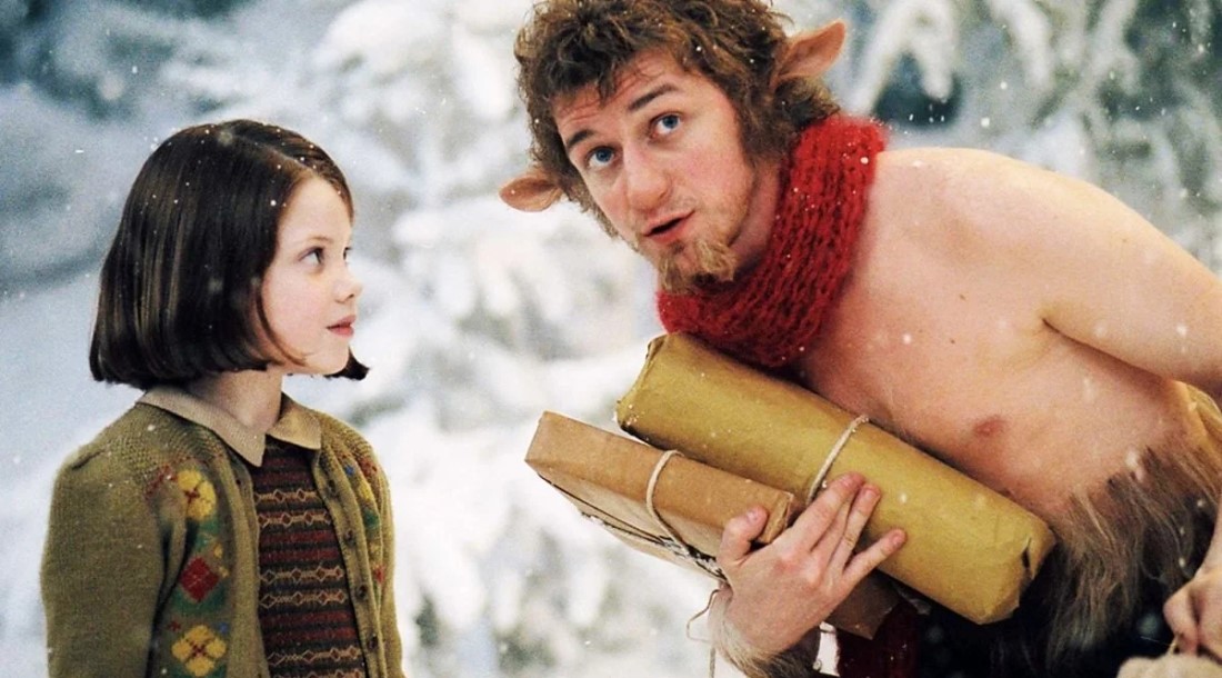 Кадр из фильма «Хроники Нарнии: Лев, колдунья и волшебный шкаф» (2005)