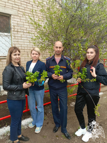 В Башкирии сотрудники Росгвардии провели экологический субботник