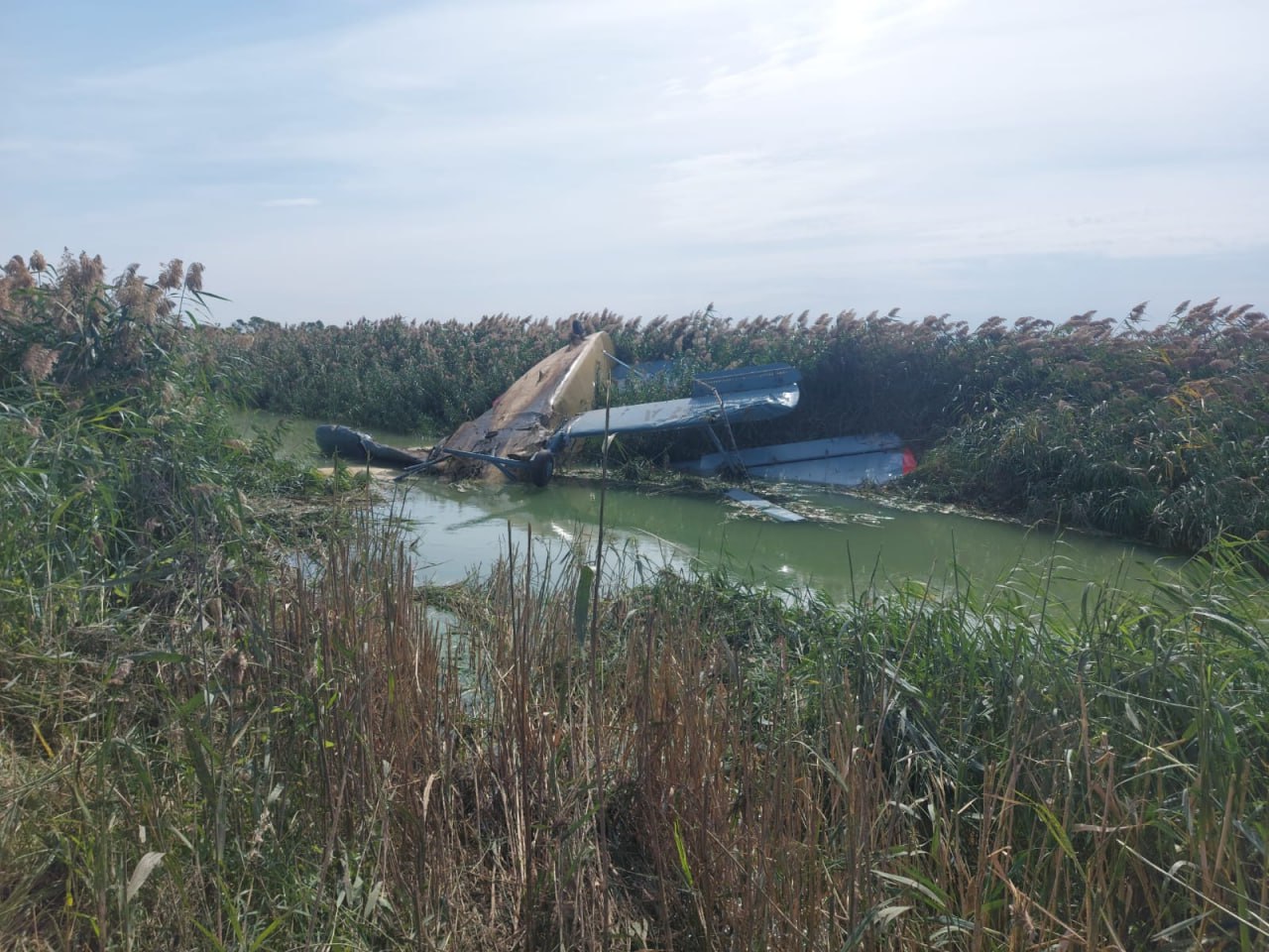 Прокуратура начала проверку после крушения самолета Ан-2 в Ростовской области