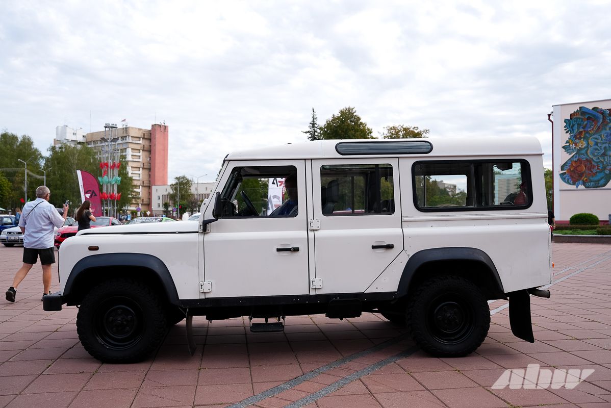 Монстр-трак Audi 100, Mosvagen и «Волга»-кабриолет: чем запомнился «Авто Тюнинг Батл» в Новополоцке